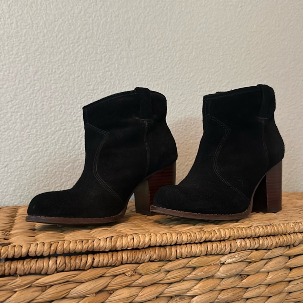 Splendid Western inspired booties